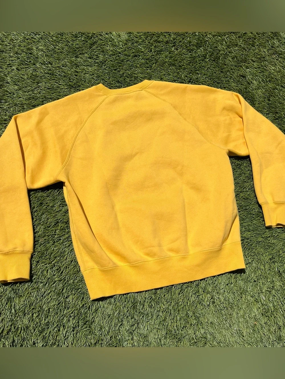 Peanuts Woodstock Yellow Ski Graphic Crewneck Pullover Sweatshirt Size Small